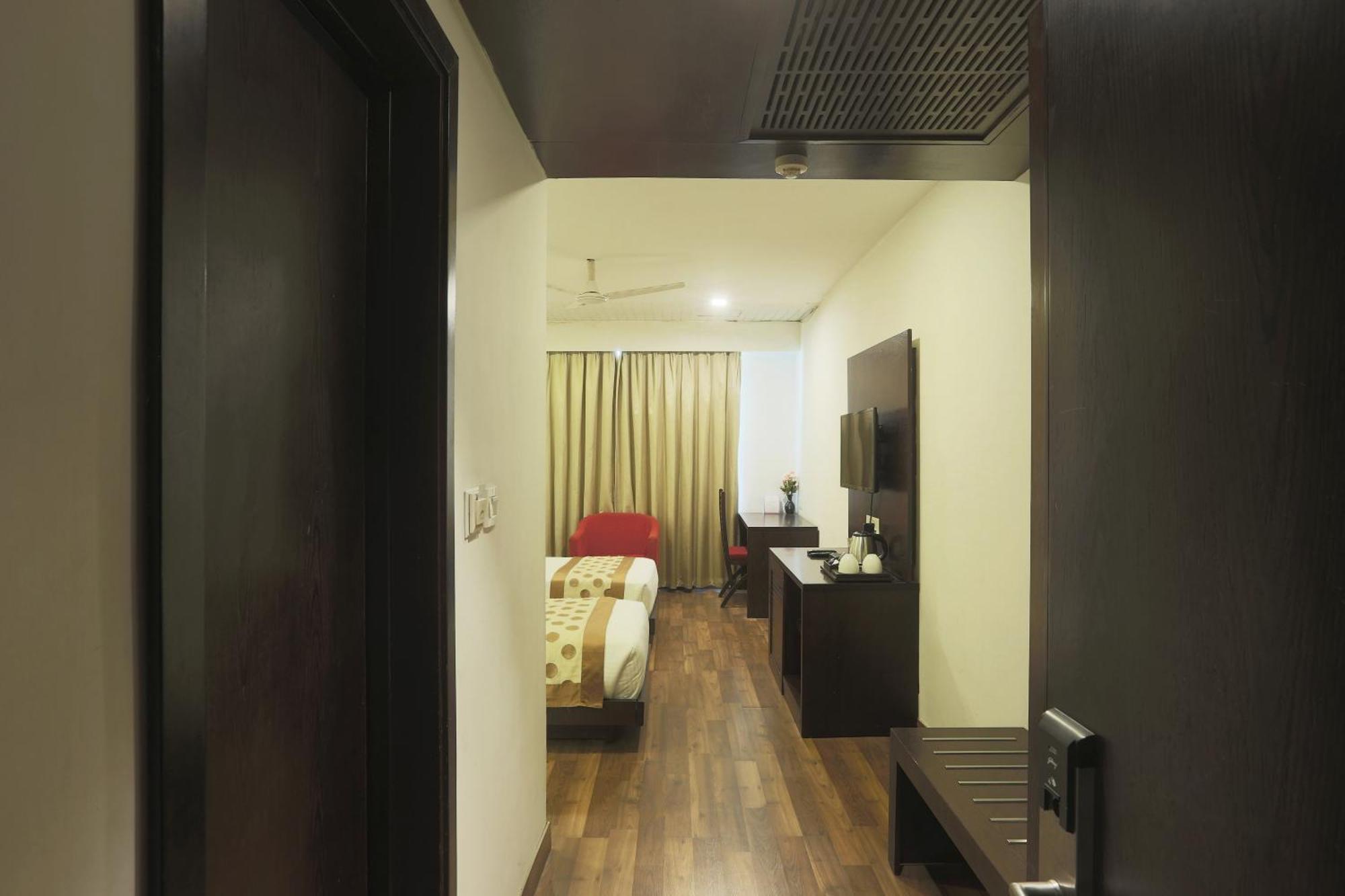 Vesta Grand Central Udaipur Eksteriør billede