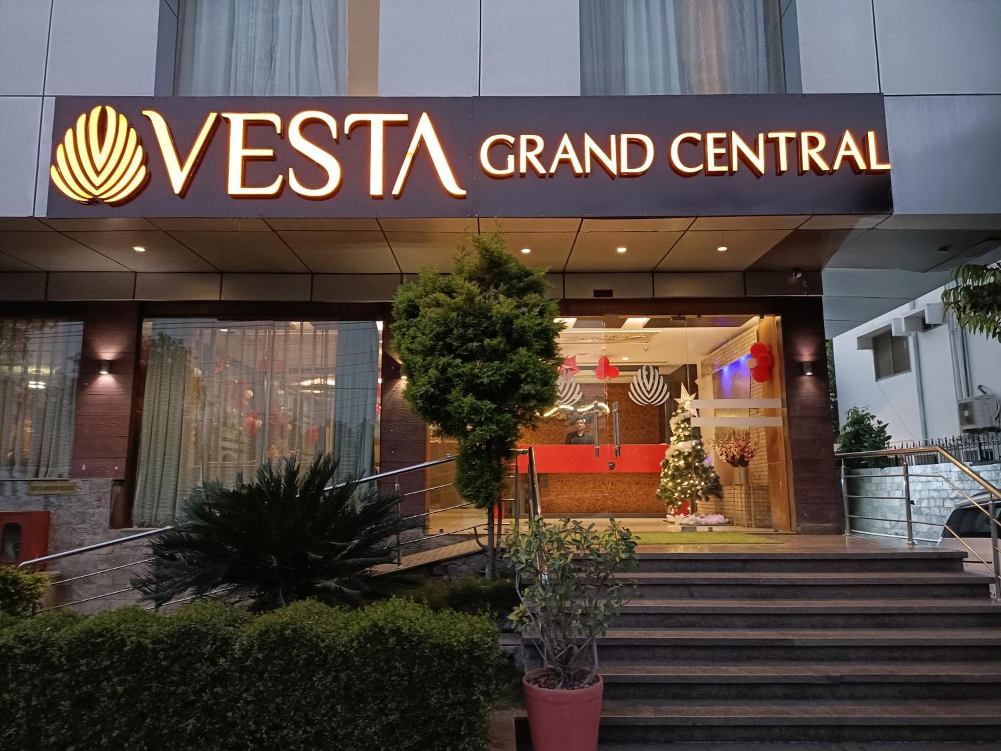 Vesta Grand Central Udaipur Eksteriør billede